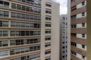 Image 32 - 867970