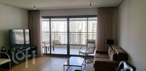 Image 17 - 867977