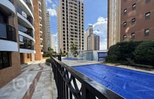 Image 11 - 867978