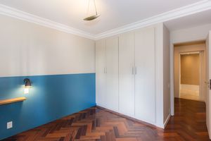 Image 34 - 867982