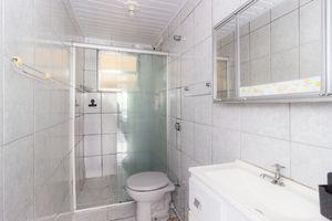 Image 7 - 868014