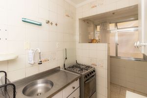 Image 19 - 868014