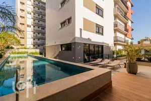 Image 8 - 868025