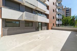 Image 41 - 868025