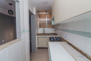 Image 19 - 868047