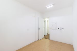 Image 34 - 868089