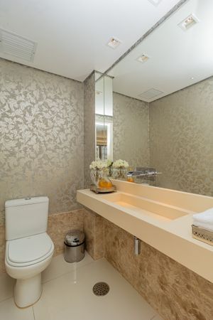 Image 13 - 868099