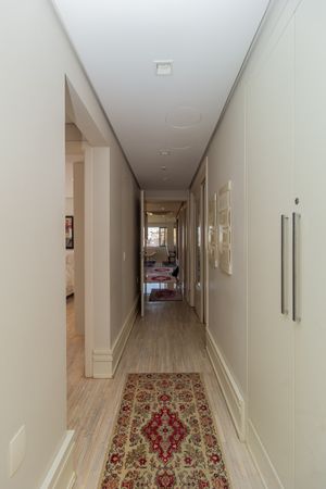 Image 14 - 868099