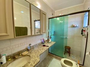 Image 8 - 868100