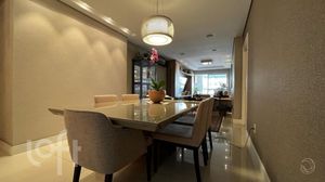 Image 2 - 868107
