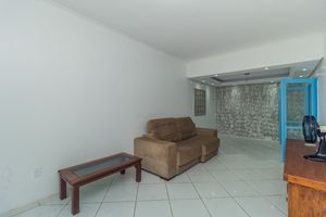 Image 3 - 868110