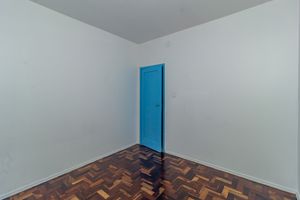 Image 10 - 868110