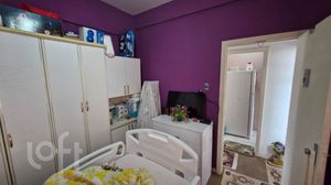 Image 4 - 868111