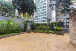 Image 28 - 868116