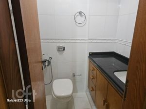Image 17 - 868117