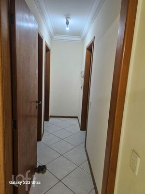 Image 18 - 868117