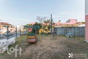 Image 17 - 868129