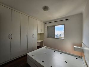 Image 10 - 868149