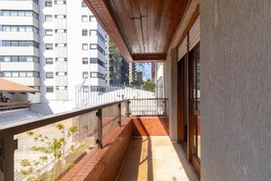 Image 23 - 868150