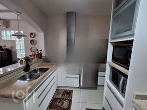 Image 10 - 868164