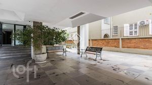 Image 24 - 868172