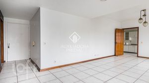 Image 1 - 868172