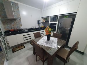 Image 7 - 868175