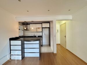 Image 8 - 868178