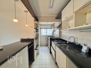 Image 11 - 868178