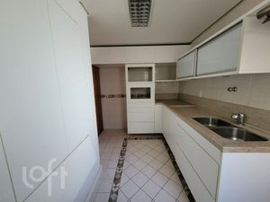 Image 8 - 868196
