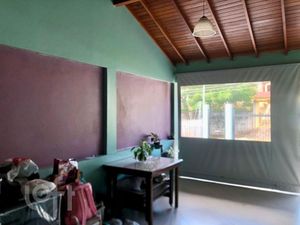 Image 25 - 868200