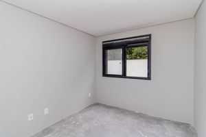 Image 24 - 868204