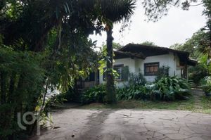 Image 15 - 868205