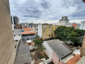 Image 21 - 868208