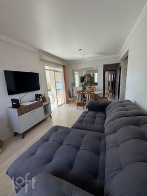 Image 17 - 868215