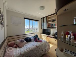 Image 15 - 868215