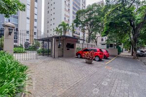 Image 60 - 868230