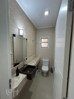 Image 7 - 868242