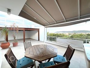 Image 16 - 868244