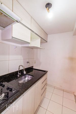Image 4 - 868250