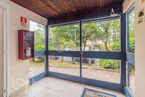 Image 16 - 868253
