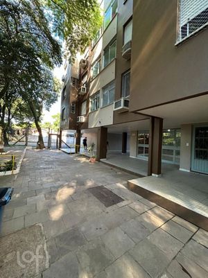 Image 11 - 868255