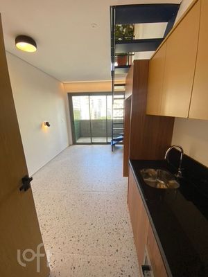 Image 11 - 868259
