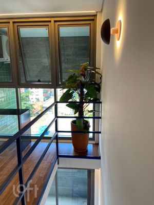 Image 8 - 868259