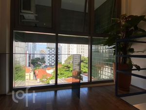 Image 5 - 868259