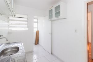 Image 18 - 868265