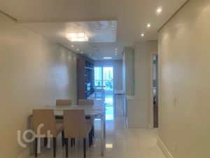 Image 19 - 868275
