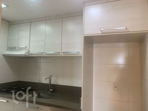 Image 7 - 868275