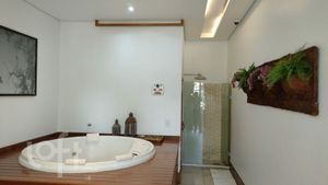 Image 11 - 868278