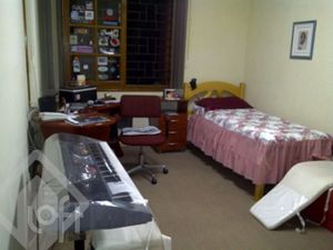 Image 17 - 868288